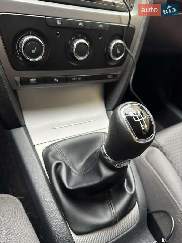 Ліфтбек Skoda Octavia 2011 в Софіївській Борщагівці