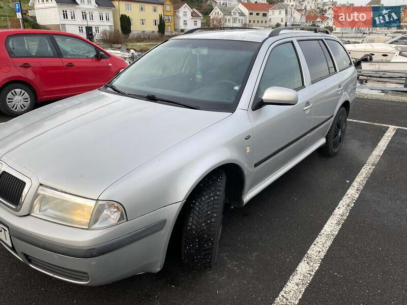 Универсал Skoda Octavia 2001 в Одессе
