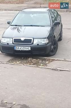 Лифтбек Skoda Octavia 2001 в 