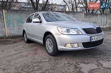 Ліфтбек Skoda Octavia 2012 в 