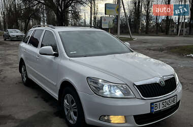 Універсал Skoda Octavia 2011 в Кременчуці