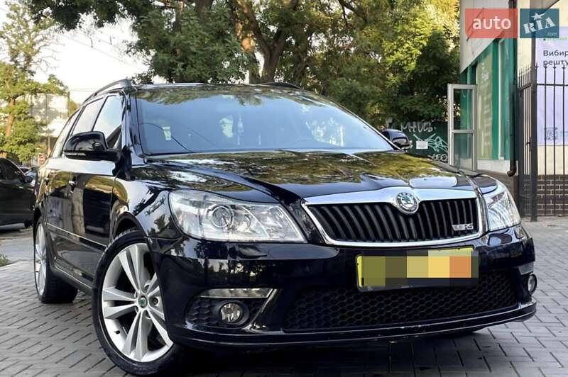 Универсал Skoda Octavia 2011 в 