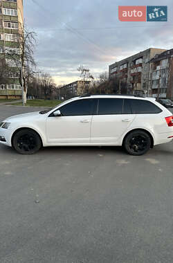 Универсал Skoda Octavia 2018 в 