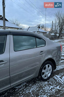 Лифтбек Skoda Octavia 2011 в 