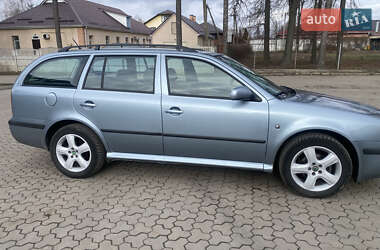 Універсал Skoda Octavia 2003 в Жашківу