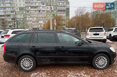 Універсал Skoda Octavia 2012 в Сумах