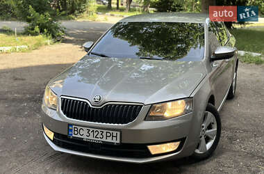 Лифтбек Skoda Octavia 2014 в Стрые