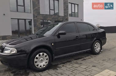 Ліфтбек Skoda Octavia 2004 в Івано-Франківську