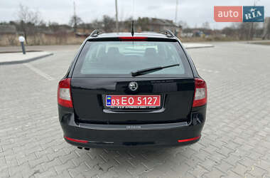 Універсал Skoda Octavia 2009 в Володимирі