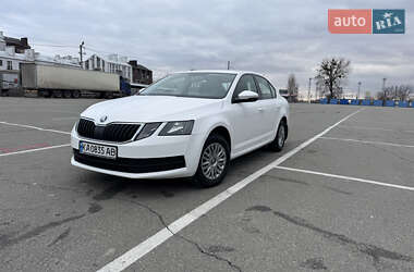 Лифтбек Skoda Octavia 2019 в Киеве