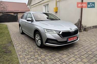 Універсал Skoda Octavia 2021 в Луцьку