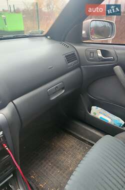 Лифтбек Skoda Octavia 2006 в 