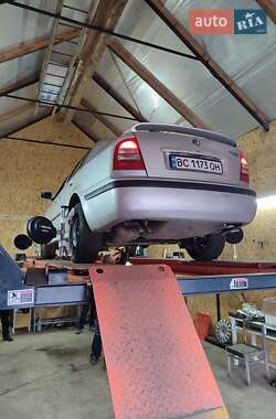 Лифтбек Skoda Octavia 2006 в 