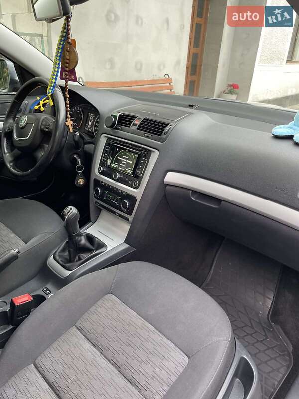 Универсал Skoda Octavia 2012 в Буче