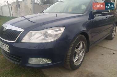 Універсал Skoda Octavia 2011 в Сараті