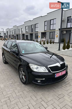 Универсал Skoda Octavia 2011 в 