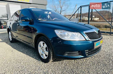 Лифтбек Skoda Octavia 2012 в 