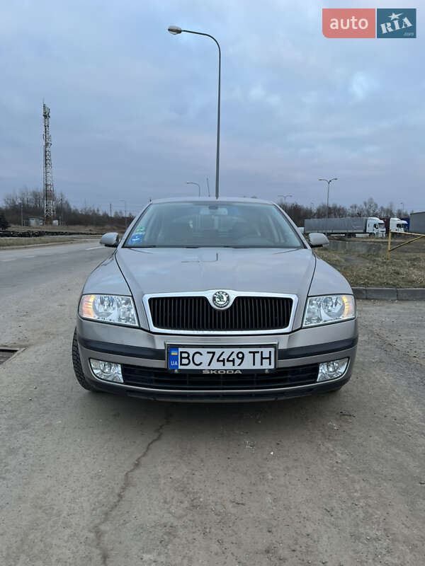 Лифтбек Skoda Octavia 2007 в Львове