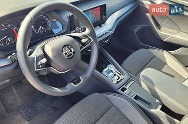 Лифтбек Skoda Octavia 2023 в 