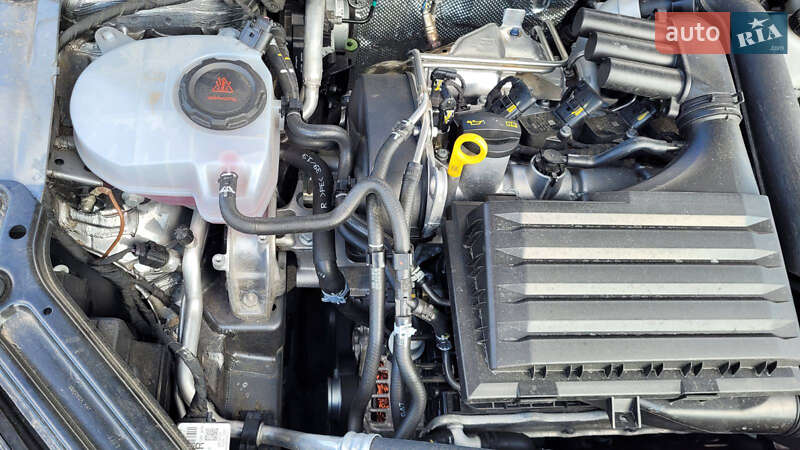 Лифтбек Skoda Octavia 2023 в Ивано-Франковске