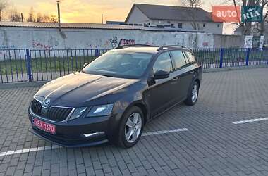 Універсал Skoda Octavia 2018 в Луцьку