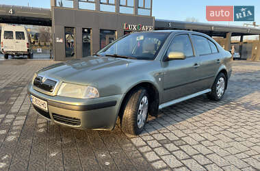 Лифтбек Skoda Octavia 2002 в Дрогобыче