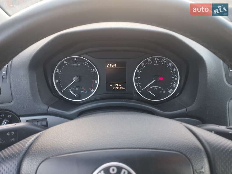 Лифтбек Skoda Octavia 2012 в Сарнах