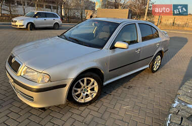 Ліфтбек Skoda Octavia 2009 в Дніпрі