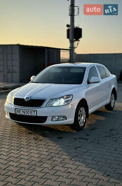 Ліфтбек Skoda Octavia 2012 в Дніпрі