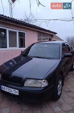 Ліфтбек Skoda Octavia 2004 в Новій Басані