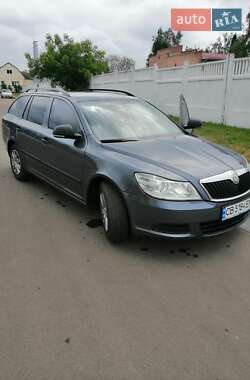 Універсал Skoda Octavia 2011 в Прилуках