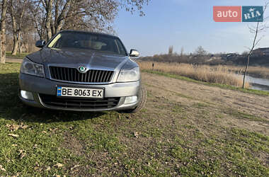 Лифтбек Skoda Octavia 2012 в 