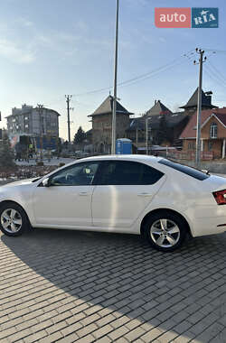 Лифтбек Skoda Octavia 2018 в Киеве