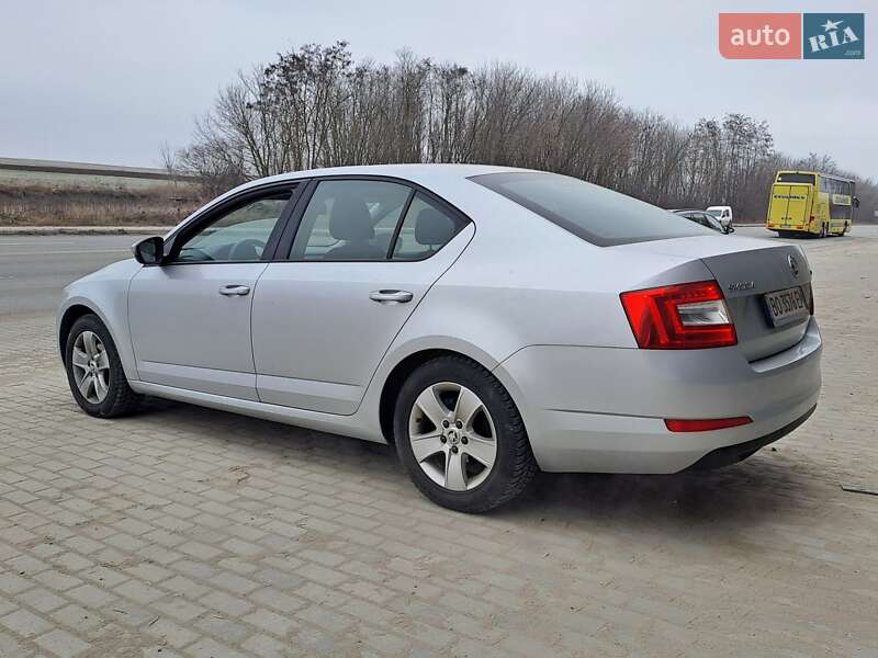 Лифтбек Skoda Octavia 2015 в Каменец-Подольском