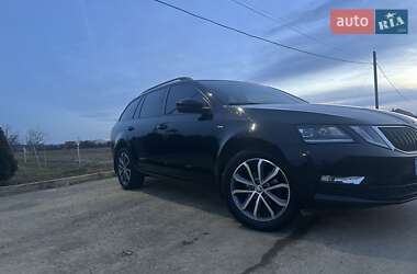 Универсал Skoda Octavia 2017 в 