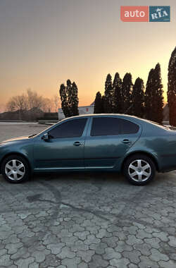 Лифтбек Skoda Octavia 2008 в Дубно