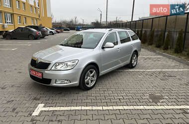 Універсал Skoda Octavia 2009 в Луцьку