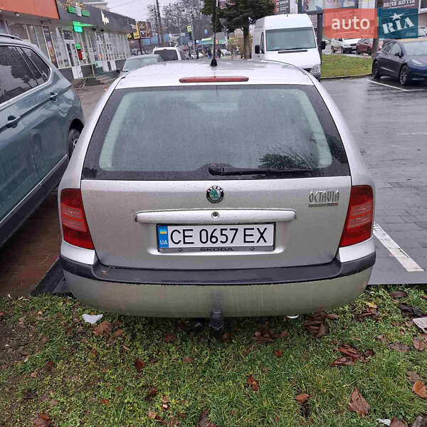 Універсал Skoda Octavia 2003 в Чернівцях