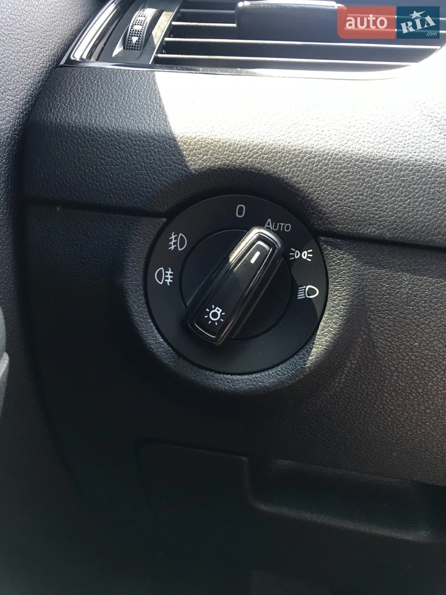2015 Skoda Octavia - мініатюра 21