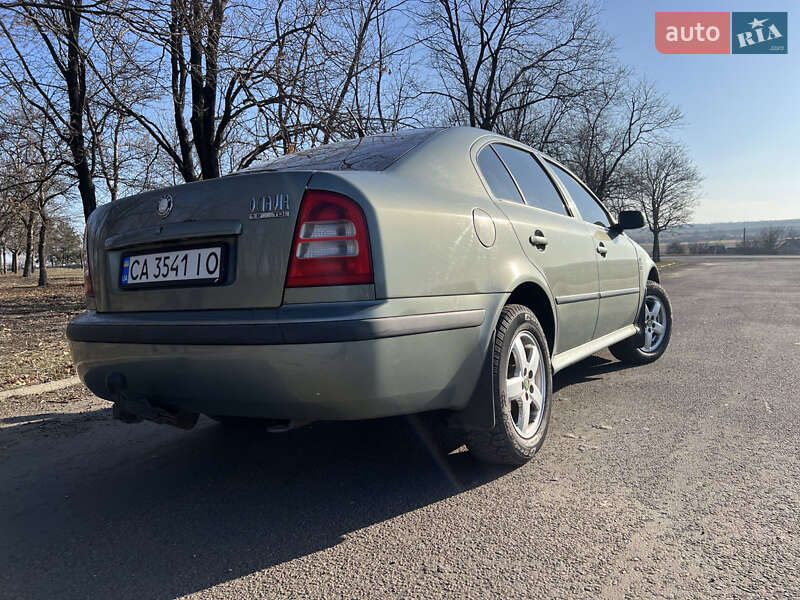 Лифтбек Skoda Octavia 2002 в Сахновщине фото 2 Лифтбек Skoda Octavia 2002 в Сахновщине