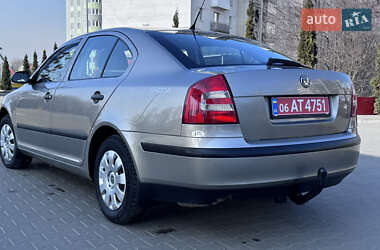 Лифтбек Skoda Octavia 2007 в Житомире