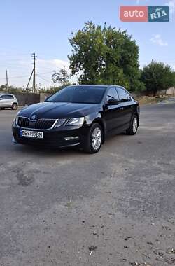 Лифтбек Skoda Octavia 2017 в Николаеве