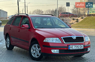 Универсал Skoda Octavia 2007 в Днепре