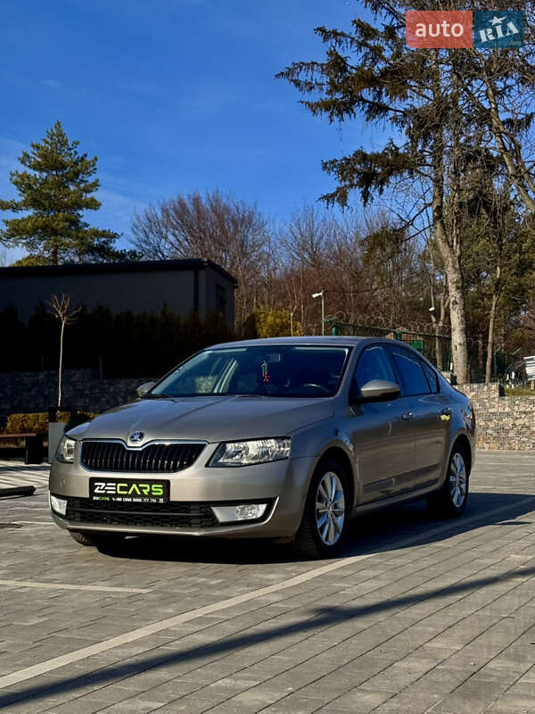 Лифтбек Skoda Octavia 2013 в Ужгороде