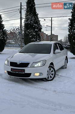 Ліфтбек Skoda Octavia 2010 в Сумах