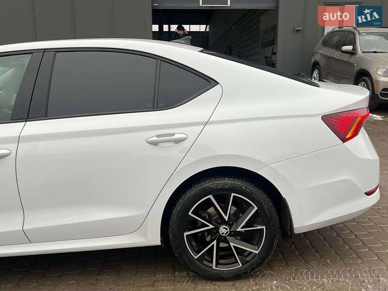 Лифтбек Skoda Octavia 2022 в Львове