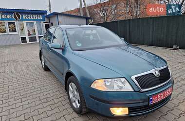 Лифтбек Skoda Octavia 2007 в Гадяче