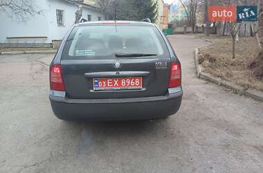 Универсал Skoda Octavia 2009 в Чернигове