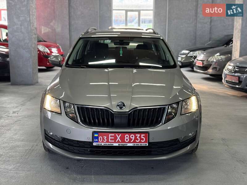 Универсал Skoda Octavia 2019 в Каменском