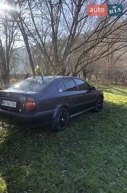 Лифтбек Skoda Octavia 1998 в 